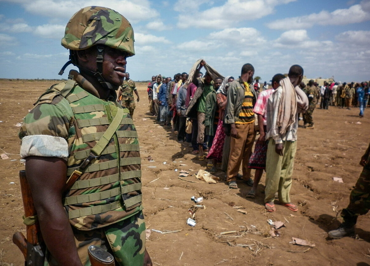 Al_Shabaab_fighters_disengage_and_lay_down_arms