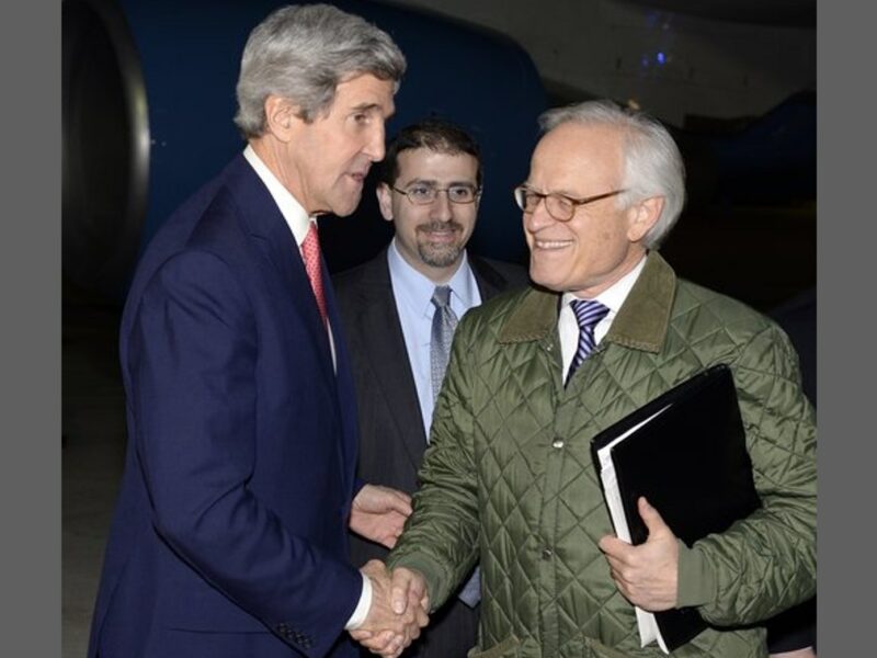 John-Kerry-and-Martin-Indyk-2014