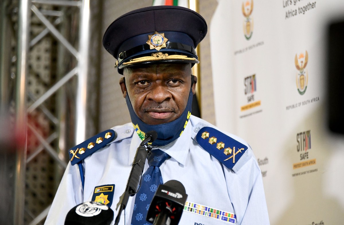 Police Minister, General Bheki Cele together with National Commissioner, General Khehla Sitole briefing media on developments in the Senzo Meyiwa murder case, 26 Oct 2020. Pic by SA Gov.