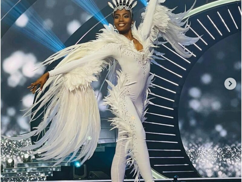 Miss South Africa Lalela Mswane as the Dove of Peace; Source: Instagram, Miss SA, instagram.com/official_misssa/