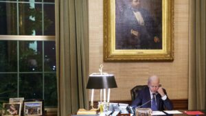 U.S. President Joe Biden speaking on the phone at the White House. March, 9, 2022. Source: POTUS/Twitter.
