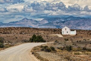 Land and mountains; Pixabay https://pixabay.com/photos/solitude-alone-mountains-clouds-1756736/