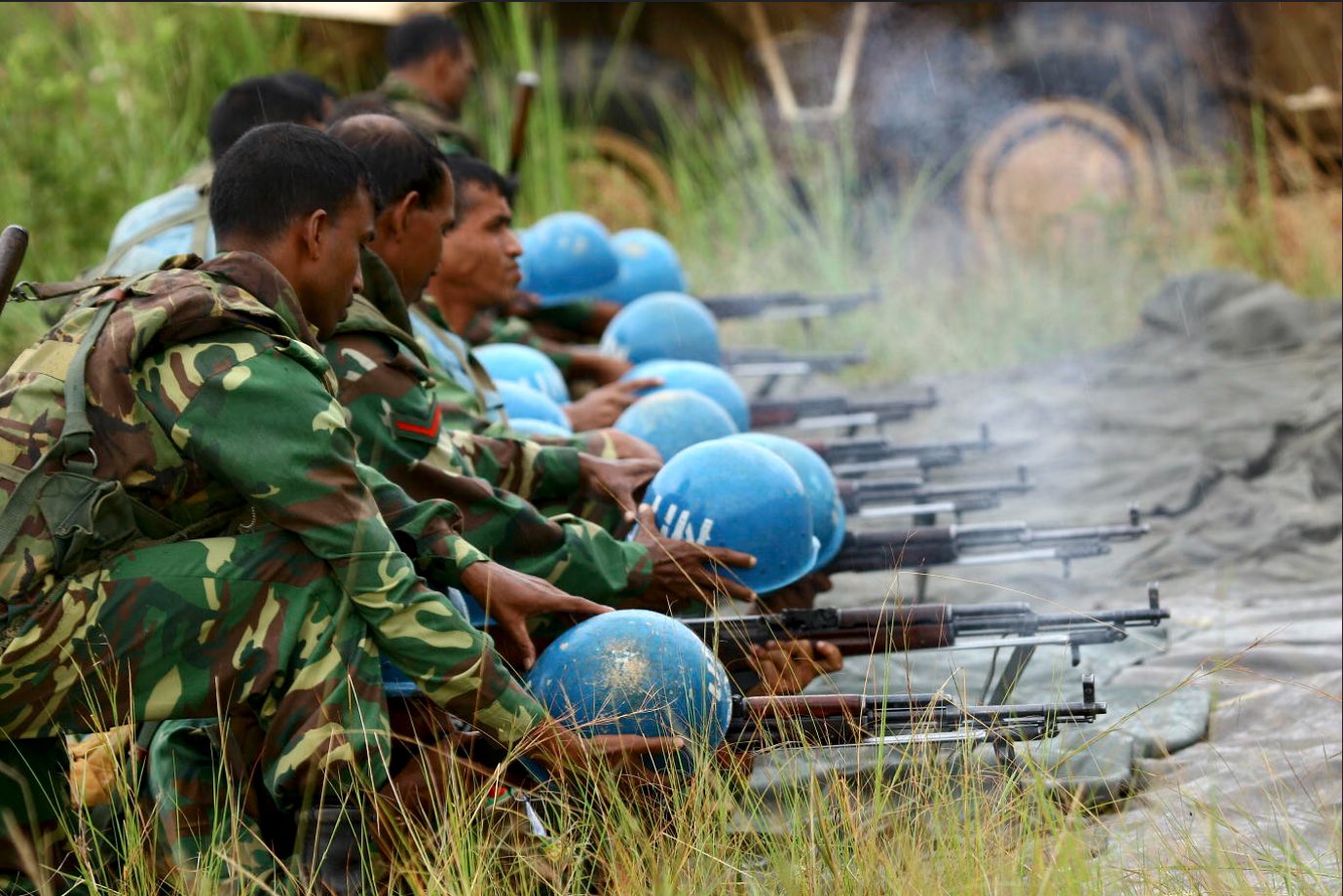 United Nations Organization Mission in the Democratic Republic of the Congo (MONUC) peacekeepers are pictured during a training exercise at the shooting range, near Bunia in Ituri. Photo ID 129886. 19/10/2006. Bunia, Democratic Republic of the Congo. www.unmultimedia.org/photo/