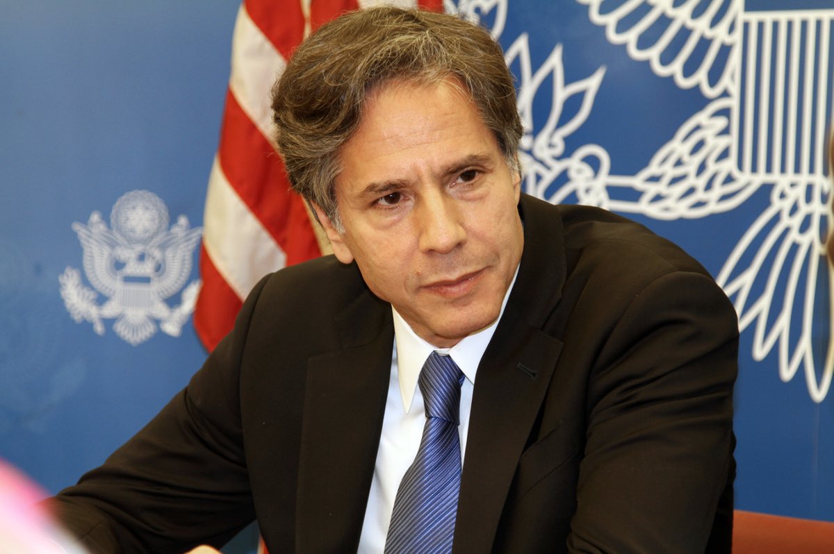 Then United States Deputy Secretary of State, Antony Blinken in Abuja, Nigeria, 8 July 2015. Commons.