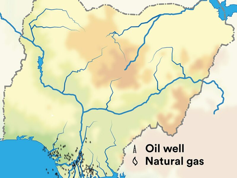 Oil wells and natural gas fields in Nigeria. By FrankvEck; https://creativecommons.org/licenses/by-sa/4.0/deed.en