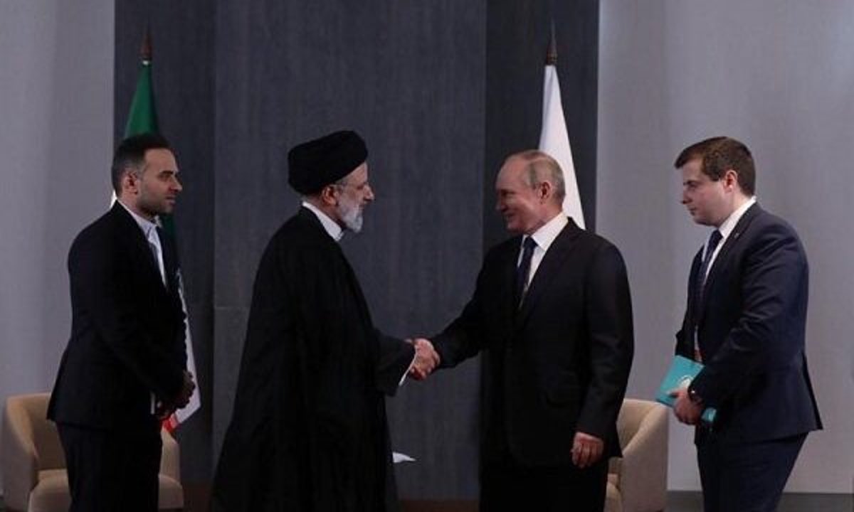 Iranian President Ebrahim Raisi meets with Russian President Vladimir Putin in Uzbekistan, Sept. 15, 2022. Source: Mehr News Agency.