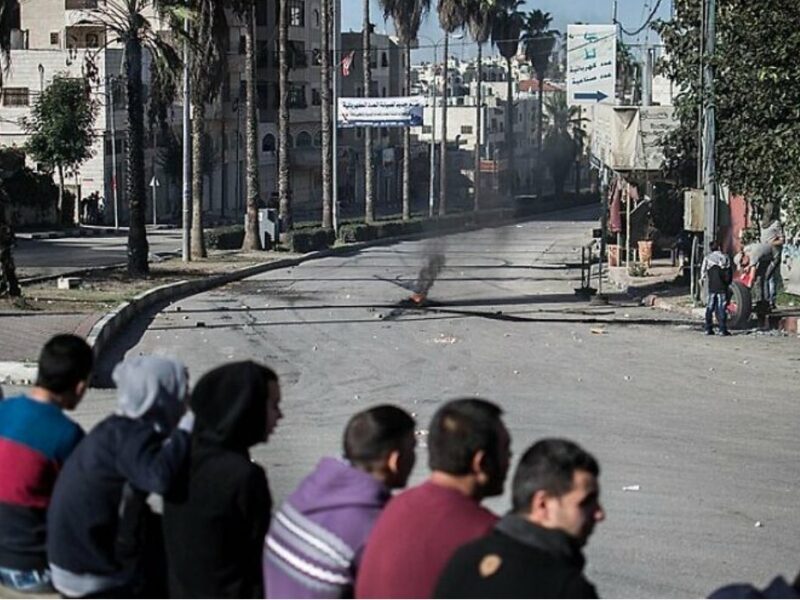 A street in Hebron. Credit: Wikimedia Commons.