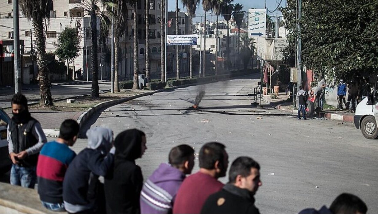 A street in Hebron. Credit: Wikimedia Commons.