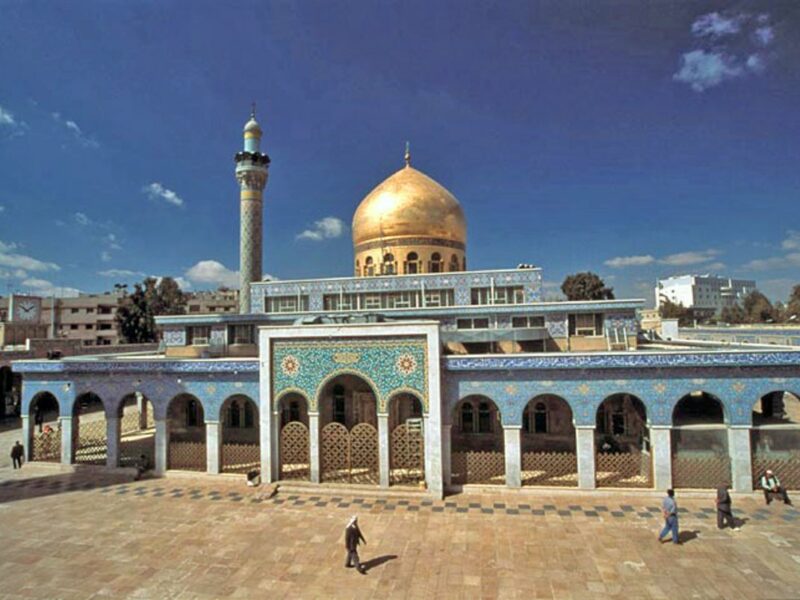 The Sayyidah Zaynab Shrine, south of Damascus. Source: Wikimedia Commons.