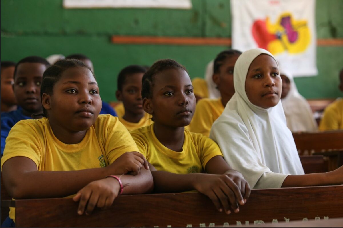 Students in Primary Seven at Zanaki Primary School in Dar es Salaam, Tanzania. March 2017. Picture: World Bank, Flickr, https://creativecommons.org/licenses/by-nc-nd/2.0/