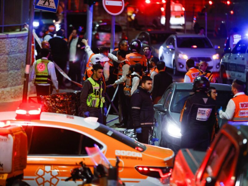 Israeli security forces at the scene of a terrorist shooting attack in Jerusalem's Neve Ya'akov neighborhood, Jan. 27, 2023. Credit: Olivier Fitoussi/Flash90.