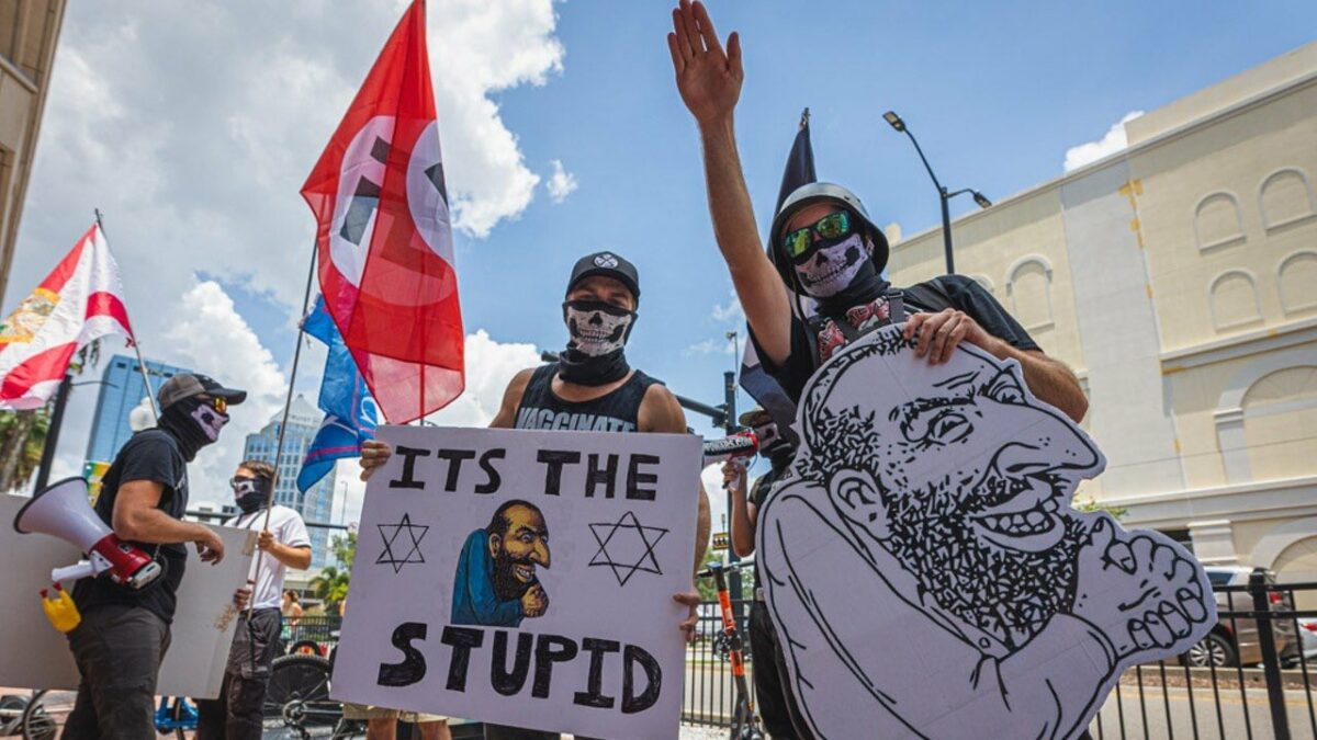 An antisemitic demonstration in Florida. Source: Screenshot